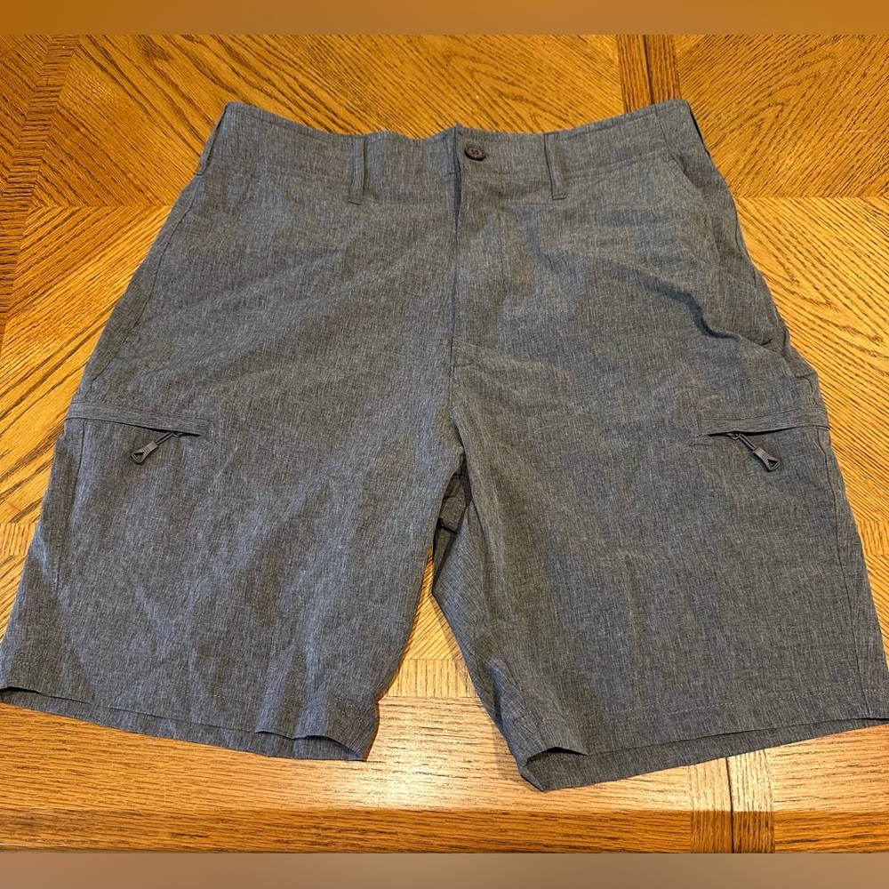 Architect Men's Charcoal Cargo Shorts